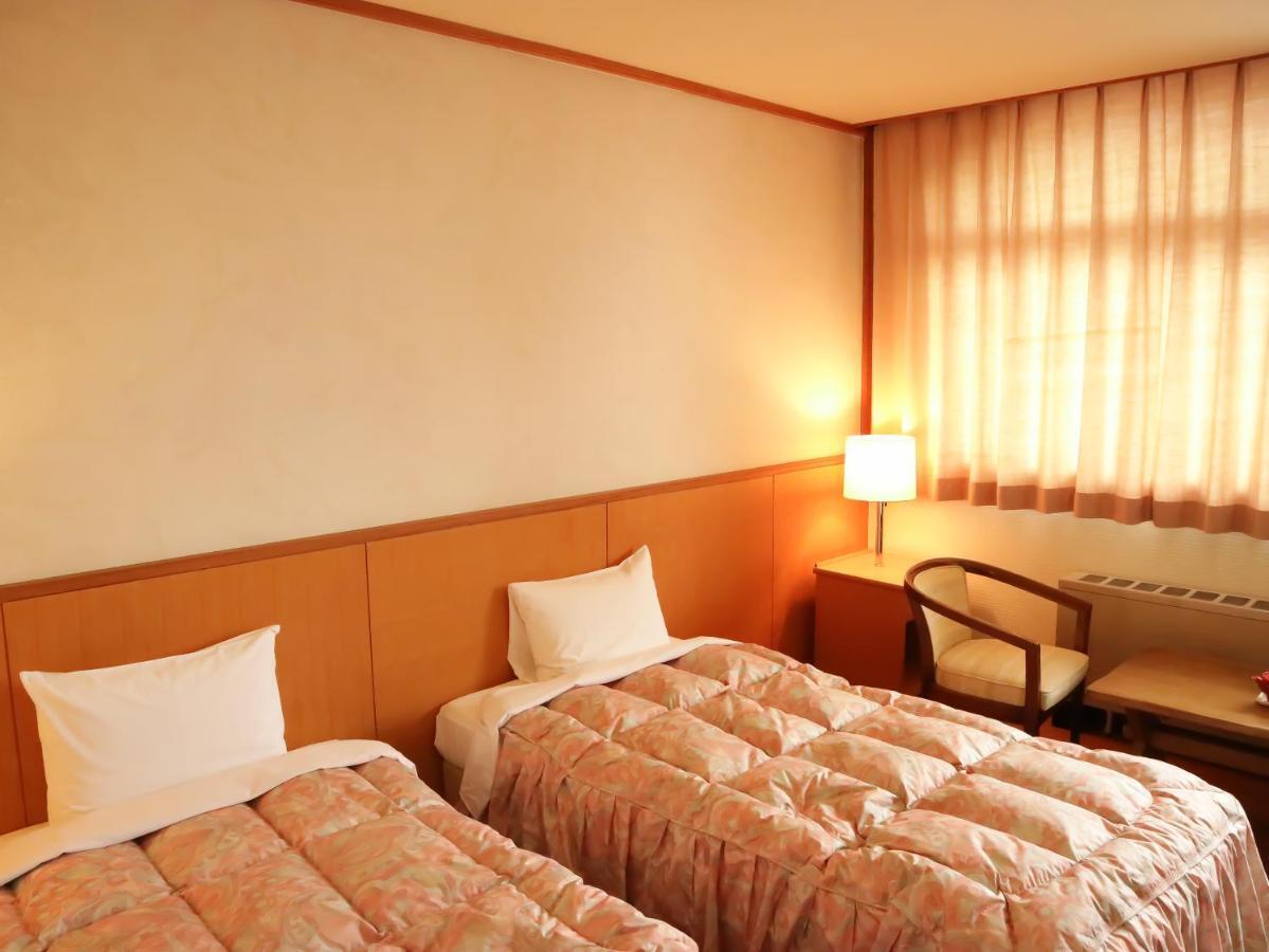 Hotel Sankt Moritz Shiga Shimotakai 外观 照片