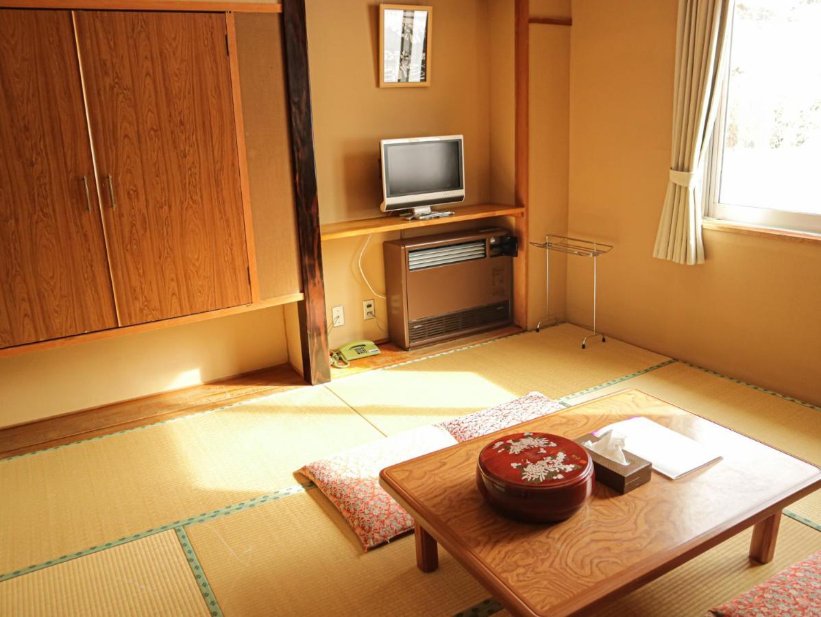 Hotel Sankt Moritz Shiga Shimotakai 外观 照片