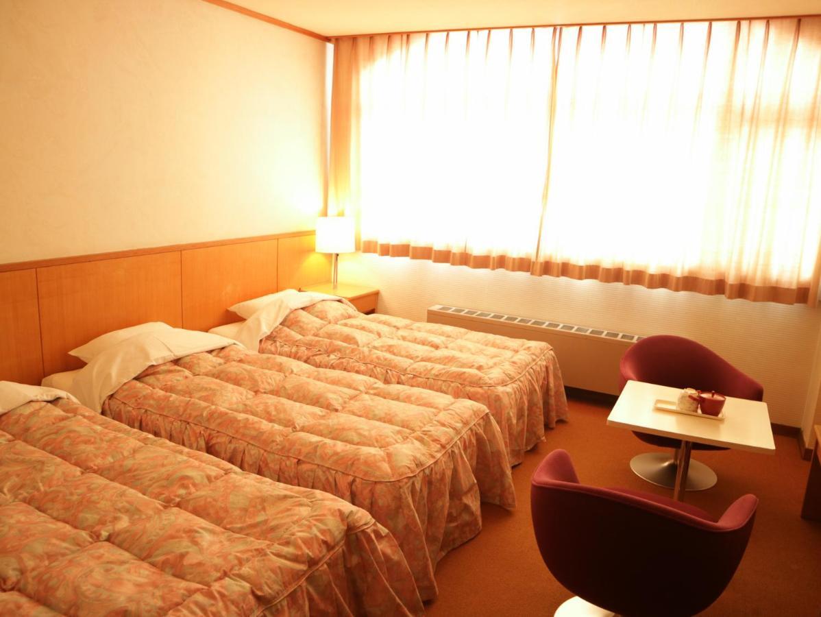 Hotel Sankt Moritz Shiga Shimotakai 外观 照片