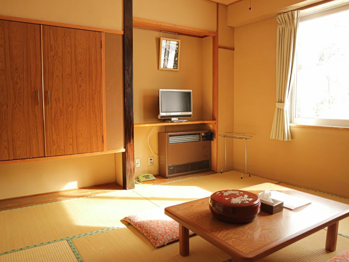 Hotel Sankt Moritz Shiga Shimotakai 外观 照片