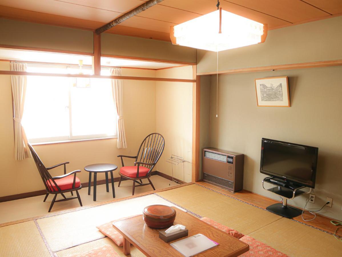 Hotel Sankt Moritz Shiga Shimotakai 外观 照片